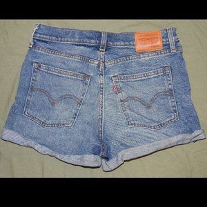 Levis High-Waisted Shorts